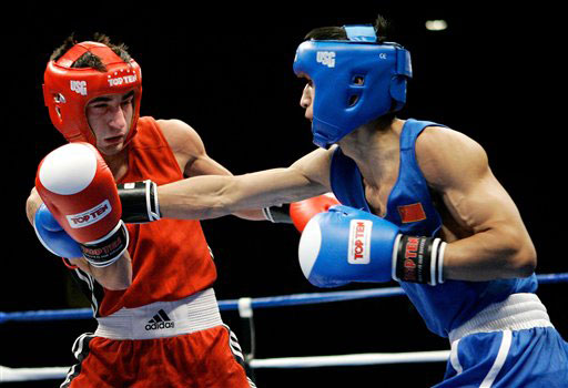 印度拳击选手成功晋级，为国争光，士气大振