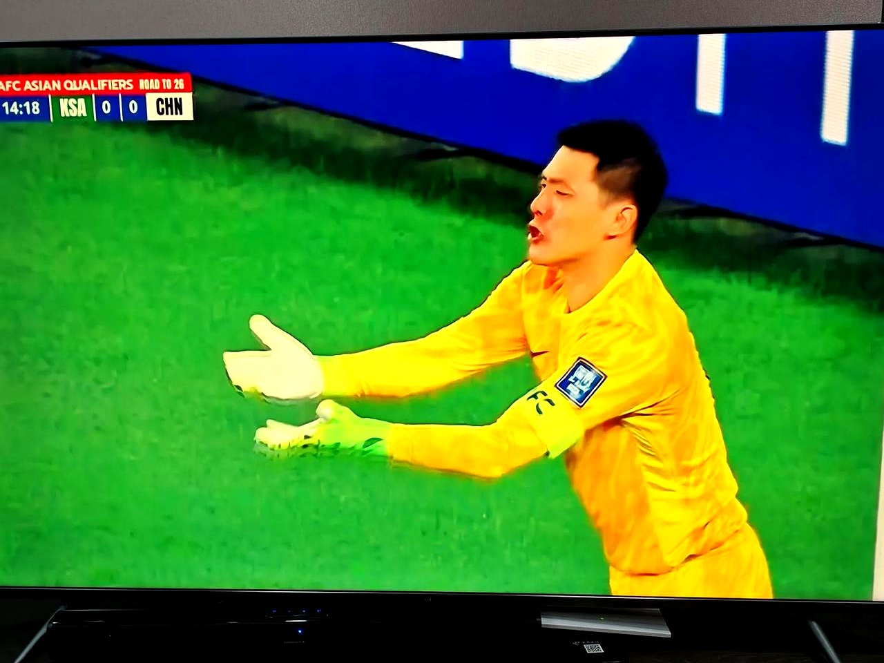 乌兹别克斯坦选手实力崭露头角,获得称赞,掌声雷动 乌兹别克斯坦选手实力崭露头角,获得称赞,掌声雷动