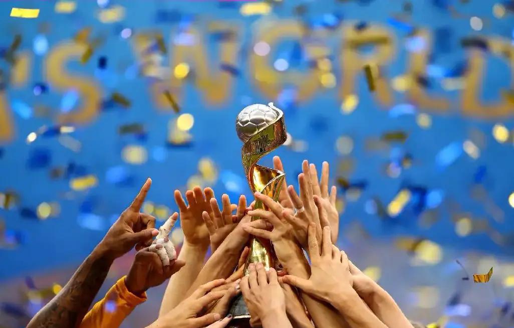 实力对比:女足巅峰杯决赛争锋相对,掌声雷动的简单介绍 实力对比:女足巅峰杯决赛争锋相对,掌声雷动的简单介绍