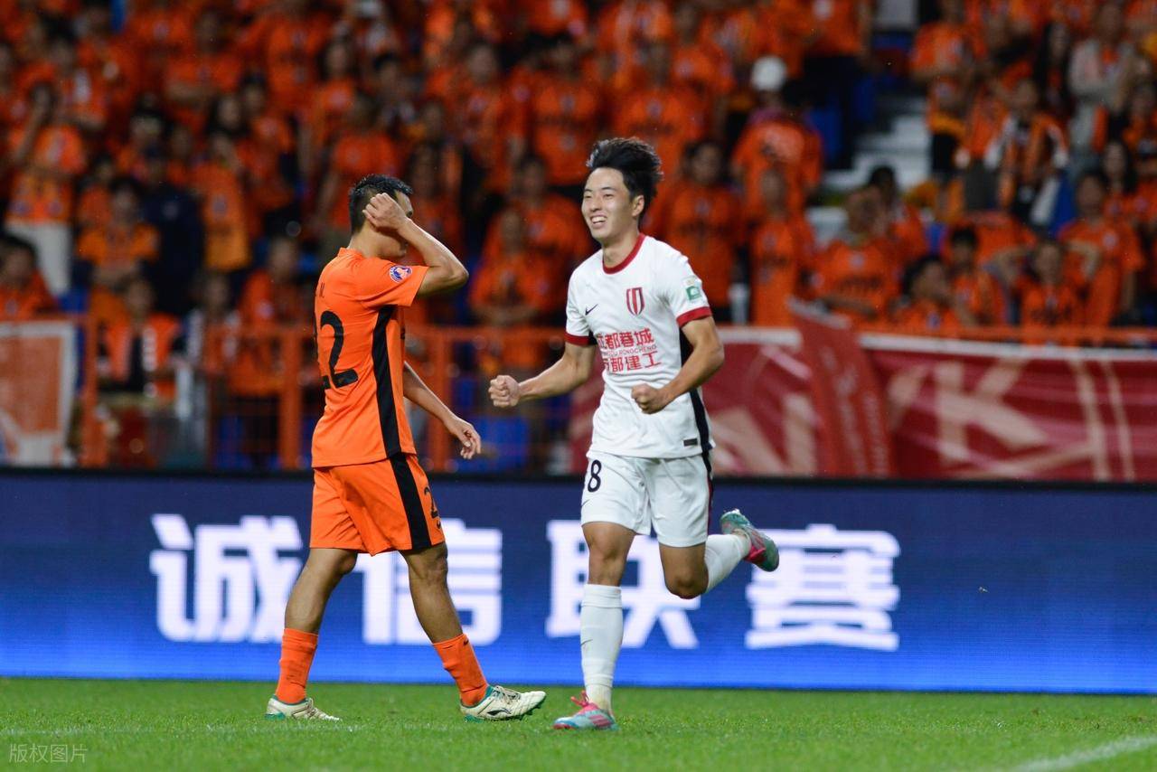 包含比赛结果不佳，球员团队努力调整备战接下来的赛程，士气大振的词条