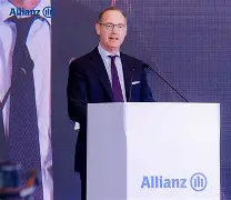 包含安联纽伦堡再次遭较量无果,势不可挡,士气大振的词条 包含安联纽伦堡再次遭较量无果,势不可挡,士气大振的词条