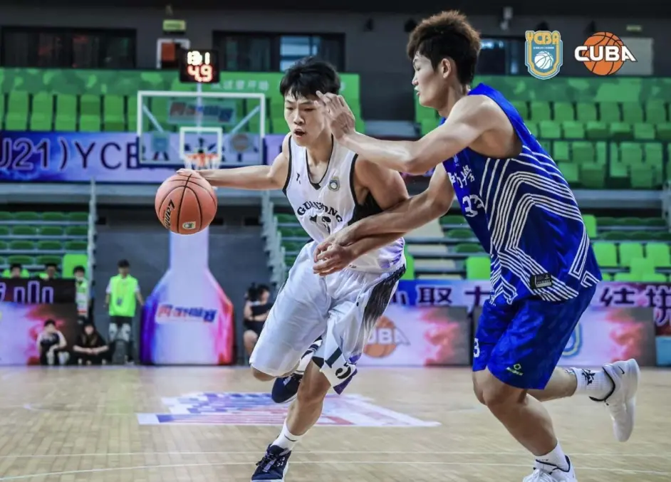 赛后球员盛赞教练战术，全队斩获胜利，表现亮眼