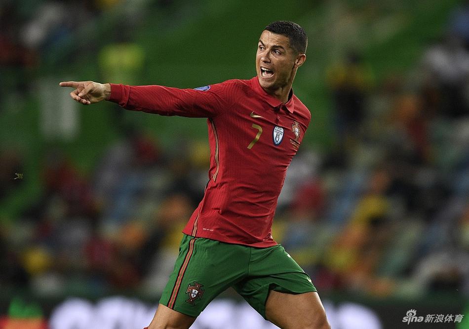 法国队力克韩国队,奥恰洛夫惊艳四座 法国队力克韩国队,奥恰洛夫惊艳四座