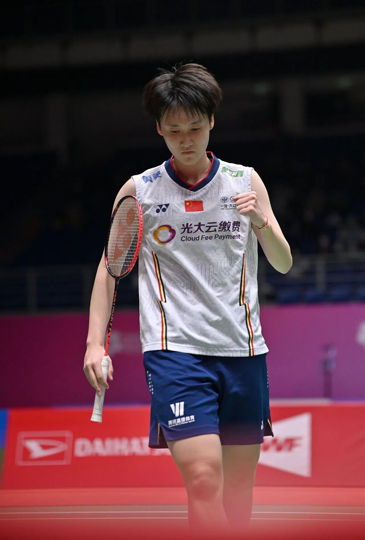 泰国队碾压日本队,陈雨菲惊艳四座 泰国队碾压日本队,陈雨菲惊艳四座