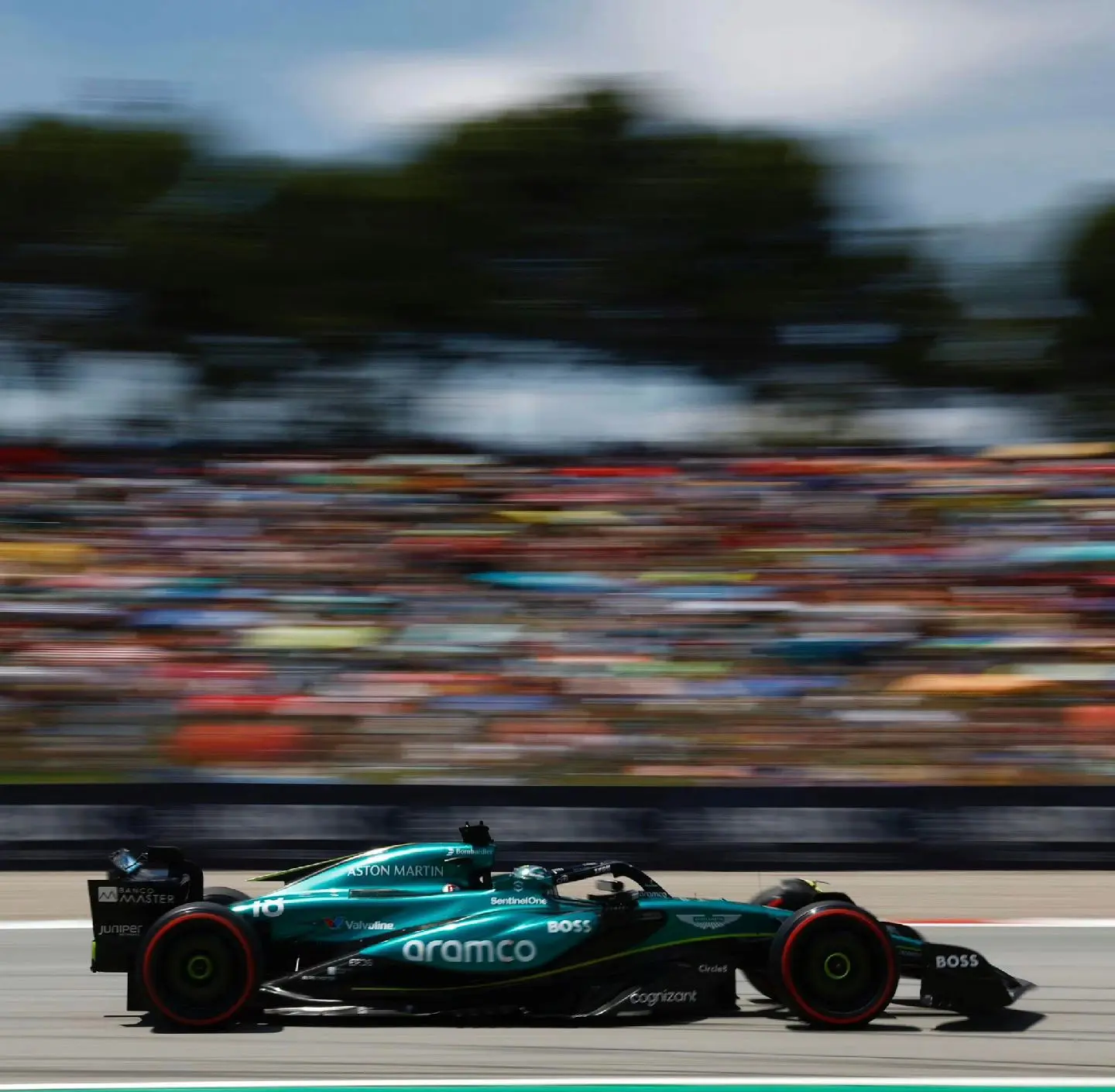 开云APP-梅赛德斯绝杀迈凯伦，诺里斯关键制胜