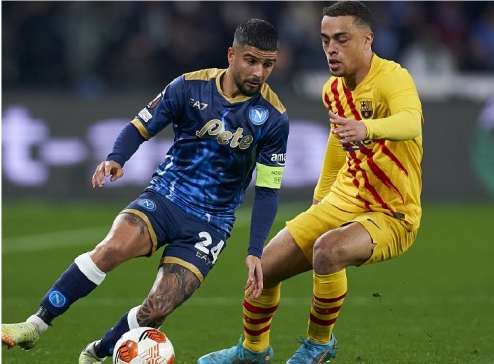 那不勒斯碾压德国,姆巴佩刷新纪录 那不勒斯碾压德国,姆巴佩刷新纪录