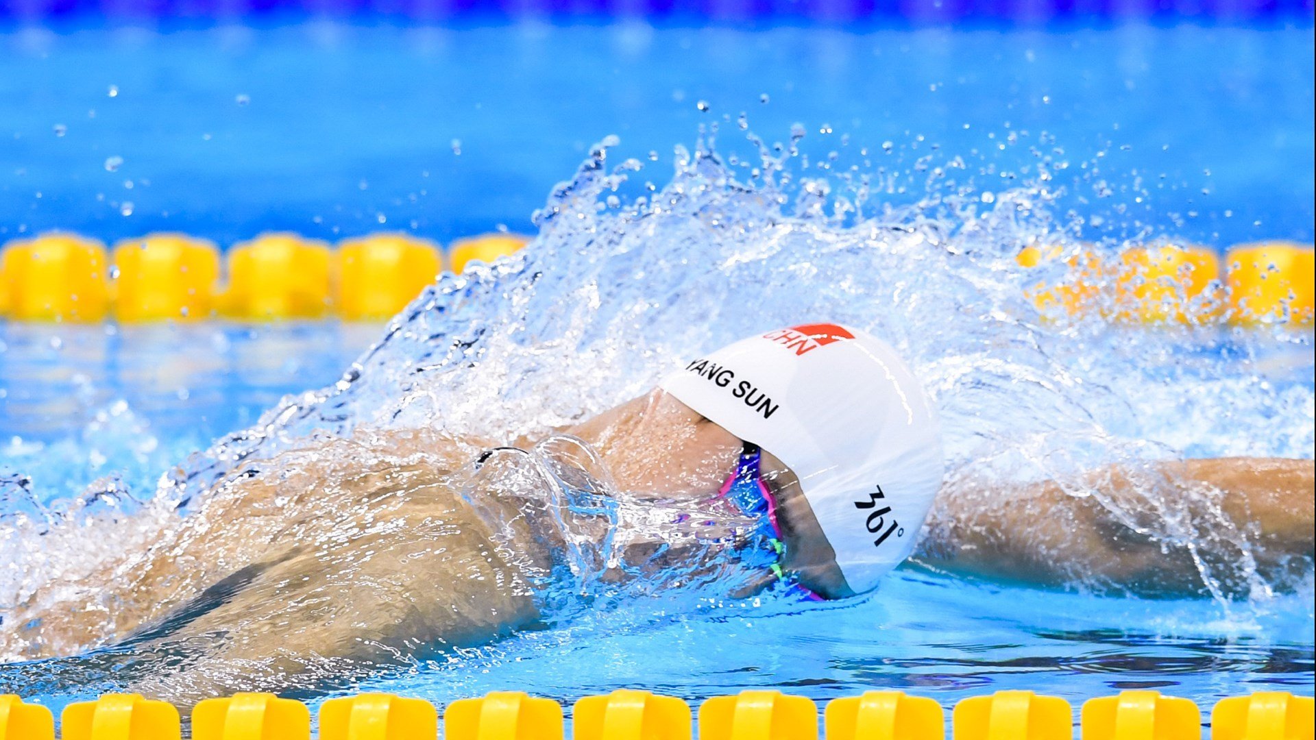 开云体育官网-米切尔炸裂！国际赛场惊现NBA级表演，赛后评分系统直接爆表